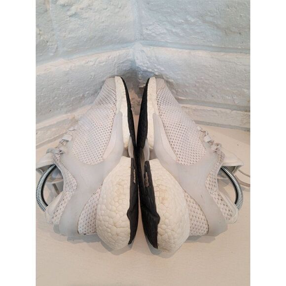 Adidas Alphatorsion BOOST Running Shoes Triple White FV6166 Men's Size US 7 - Picture 5 of 8